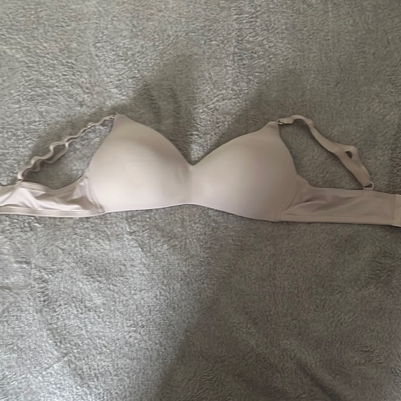 Warner's Other - Beige 36C Warners bra